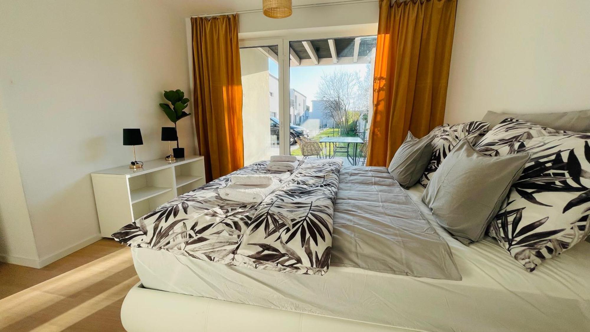 House Flow, 3 Room, Free 2 Parking Μπρατισλάβα Εξωτερικό φωτογραφία