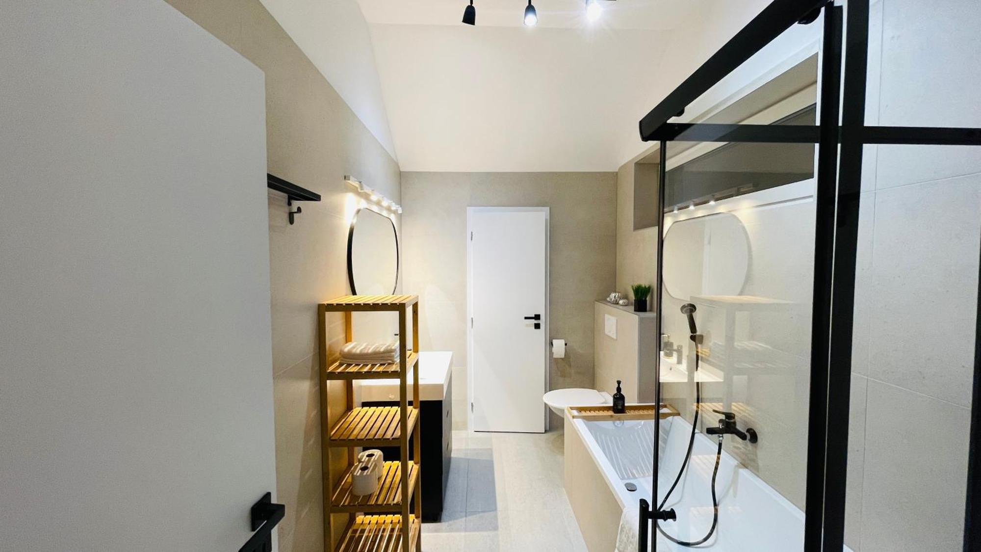 House Flow, 3 Room, Free 2 Parking Μπρατισλάβα Εξωτερικό φωτογραφία