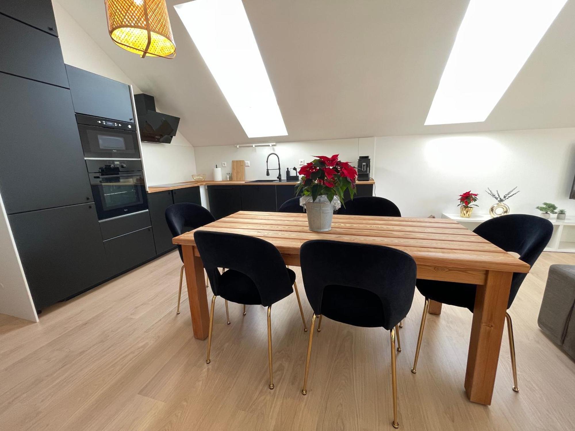 House Flow, 3 Room, Free 2 Parking Μπρατισλάβα Εξωτερικό φωτογραφία