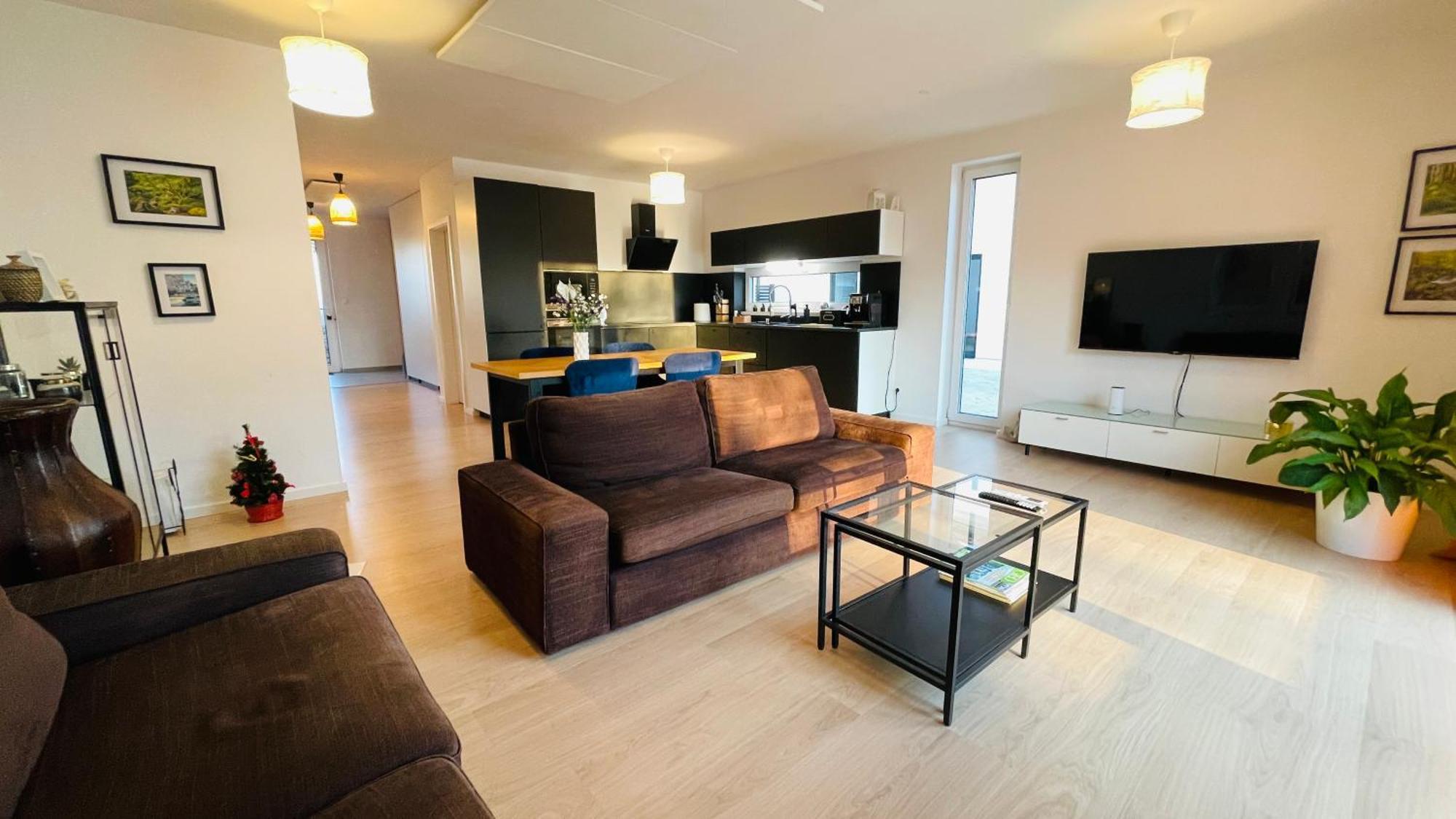 House Flow, 3 Room, Free 2 Parking Μπρατισλάβα Εξωτερικό φωτογραφία